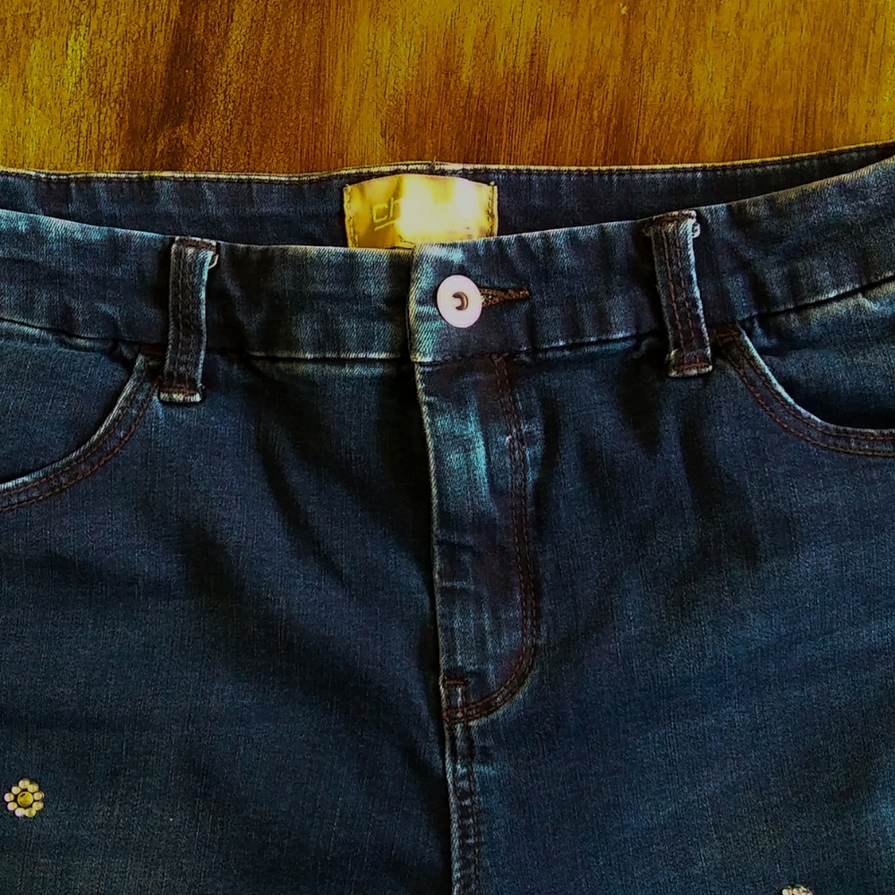 Chico's Embellished Women's Denim stretch Jeans - Picture 4 of 7